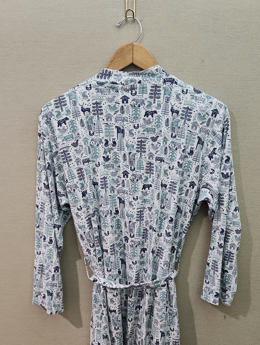 Roller Rabbit Nordic Folk Axel Robe- One Size - Picture 5 of 16